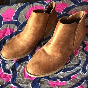 Girls Size 13 booties.